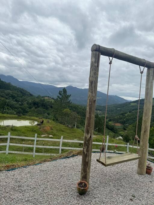 Cabana Recanto Do Arruda Para Casal Em Aguas Mornas Extérieur photo